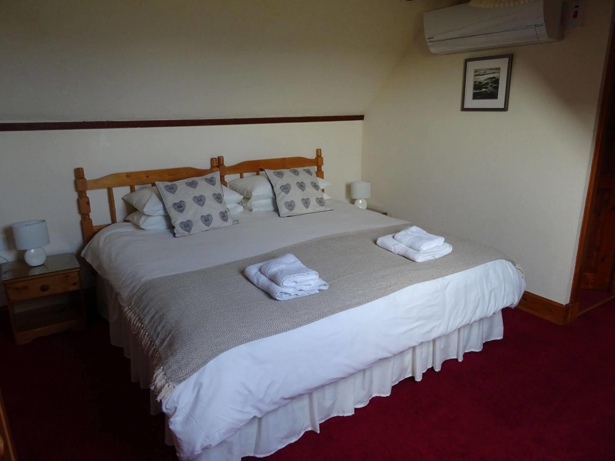 Lindisfarne Self Catering Apartment Navershaw Екстериор снимка